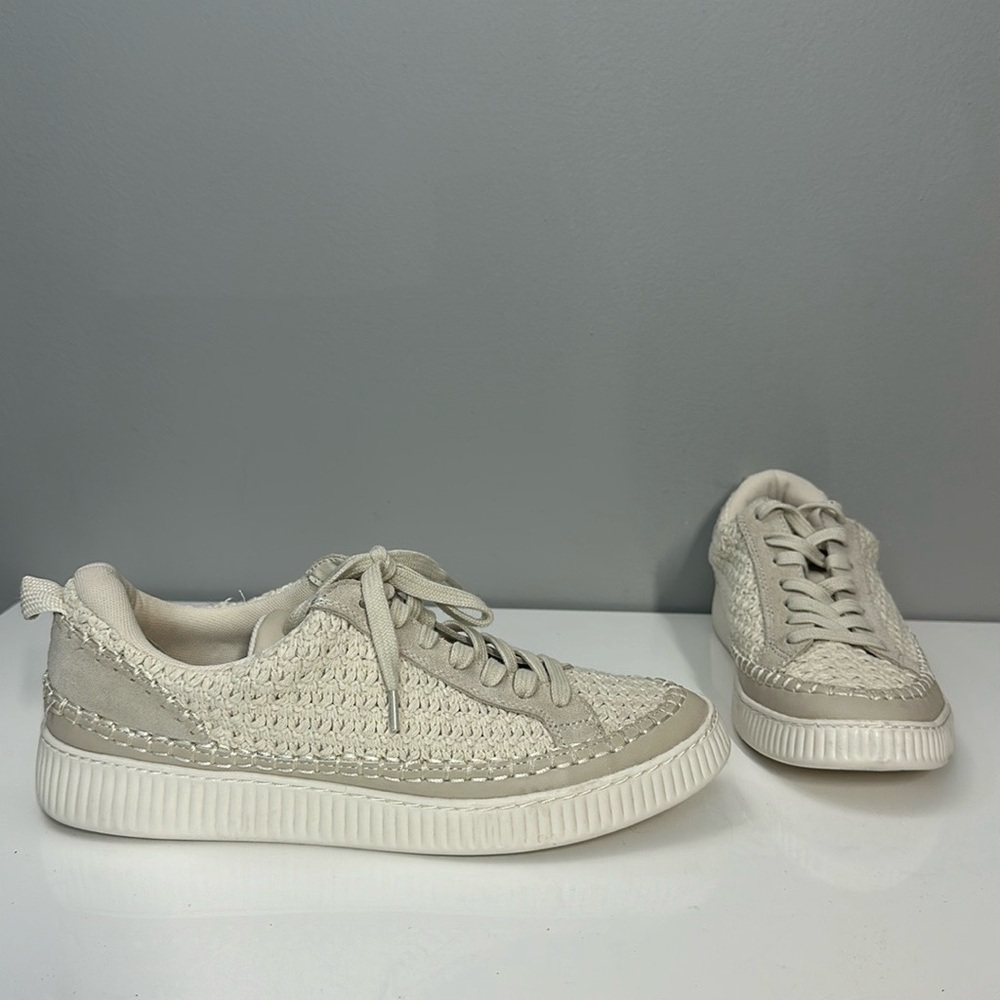 Dolce Vita Nicona Sandstone Knit Sneakers Size 10